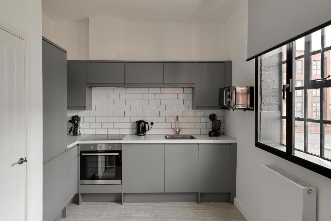 Onefivesix - Unique Apartments เบอร์มิงแฮม ภายนอก รูปภาพ