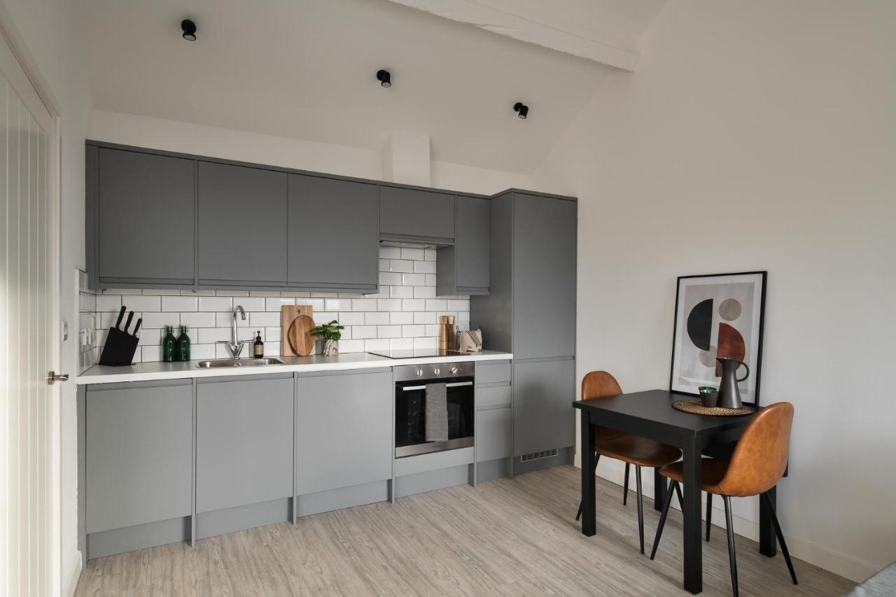 Onefivesix - Unique Apartments เบอร์มิงแฮม ภายนอก รูปภาพ