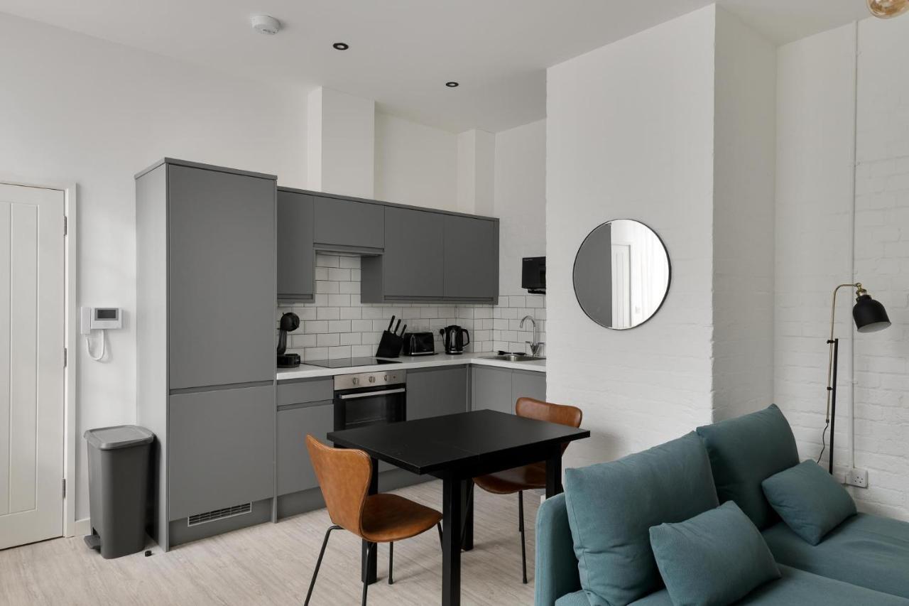 Onefivesix - Unique Apartments เบอร์มิงแฮม ภายนอก รูปภาพ