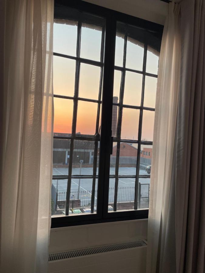 Onefivesix - Unique Apartments เบอร์มิงแฮม ภายนอก รูปภาพ