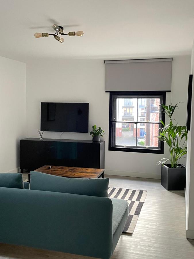 Onefivesix - Unique Apartments เบอร์มิงแฮม ภายนอก รูปภาพ